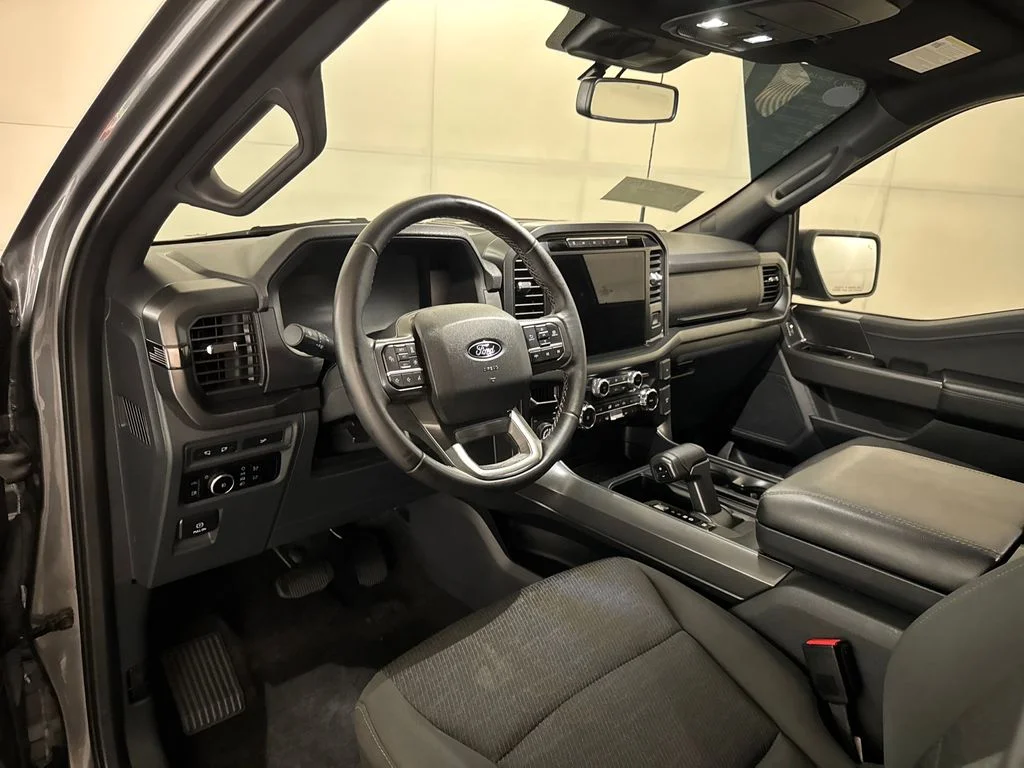 Certified Used 2024 Gray Ford XLT image 6