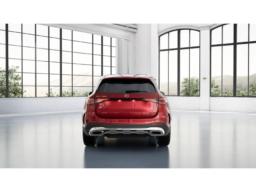 New 2027 Red Mercedes-Benz GLC 300 image 25