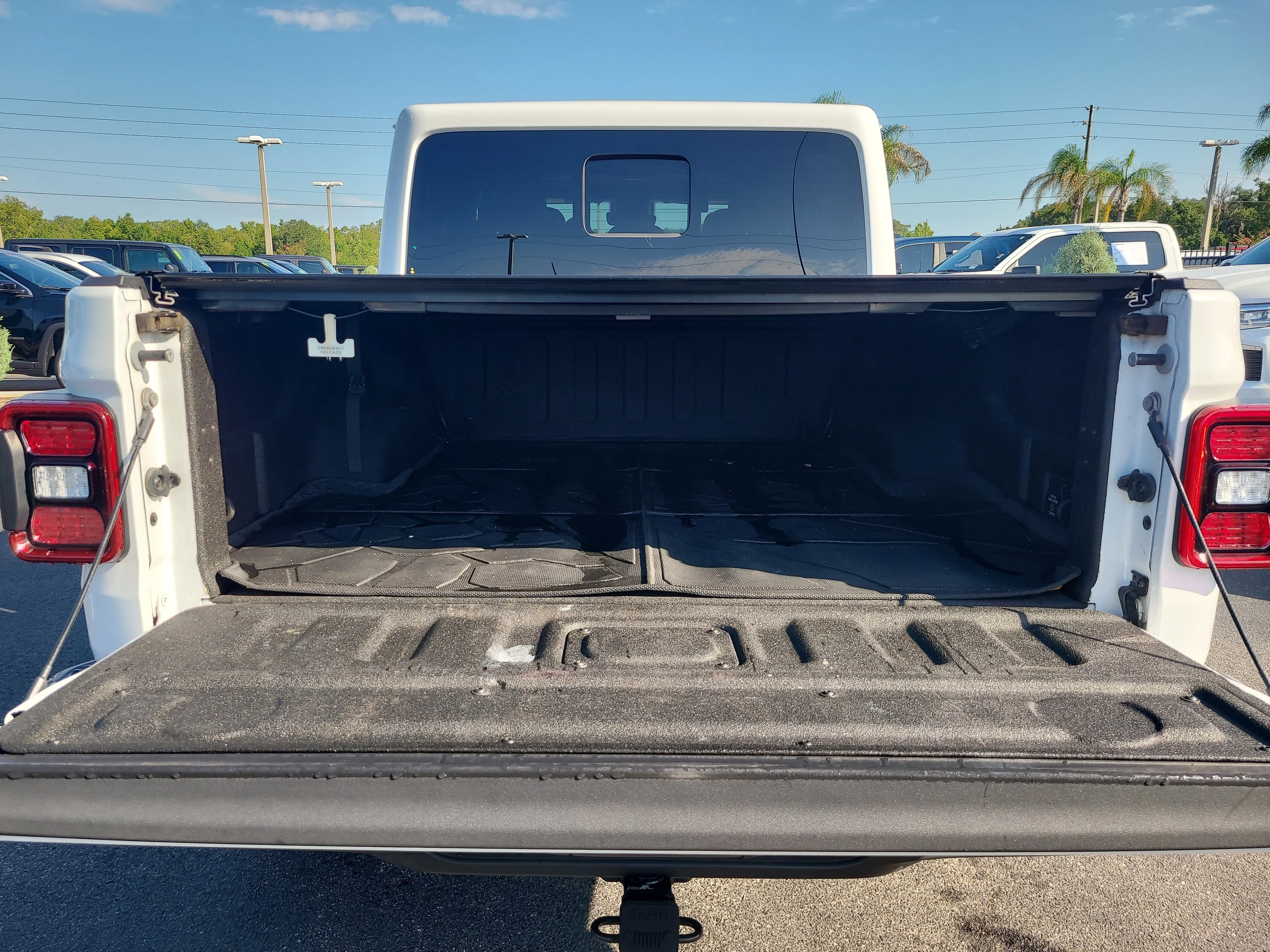 Used 2021 Bright White Clearcoat Jeep Overland image 8