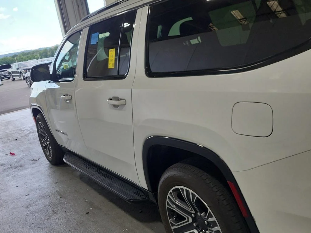 Used 2024 White Jeep Series II image 14