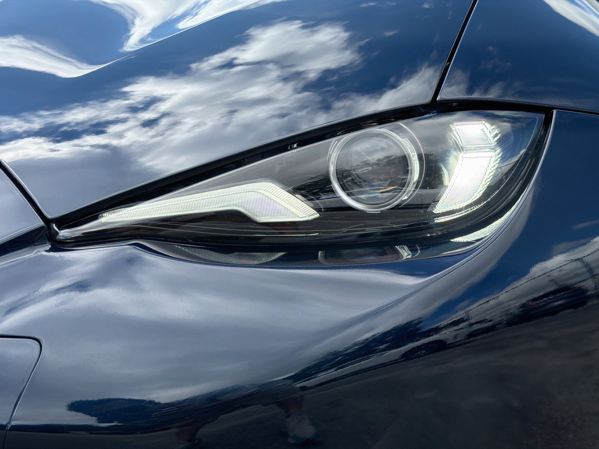 Used 2025 Deep Crystal Blue Mica Mazda Grand Touring image 9