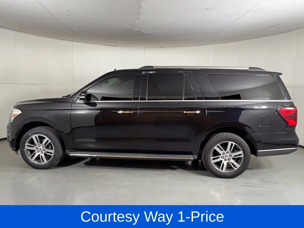 Used 2022 Black Ford Limited image 6