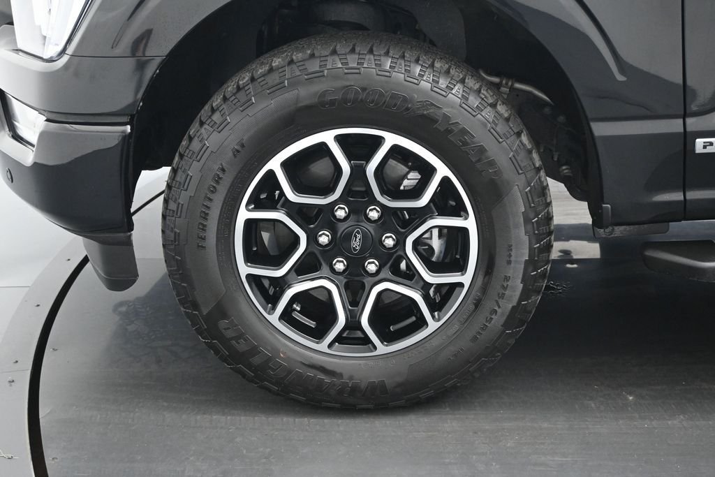 Certified Used 2023 Black Ford XLT image 25