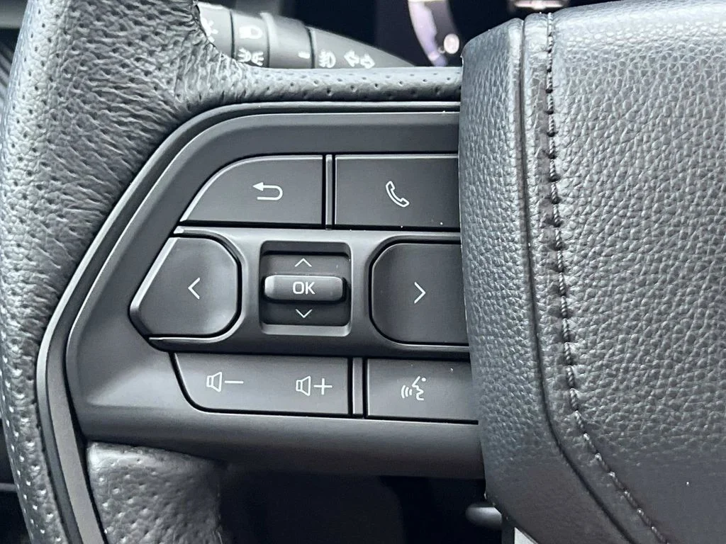 Used 2025  Toyota TRD Pro image 30