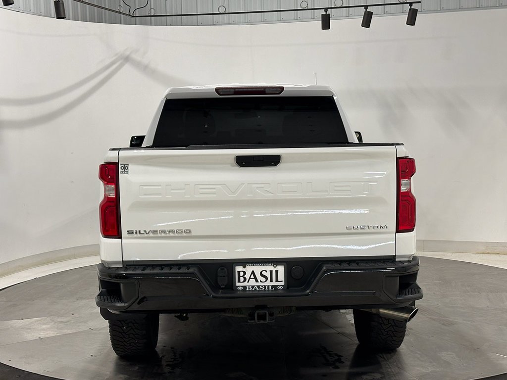 Used 2019 White Chevrolet Custom Trail Boss image 12