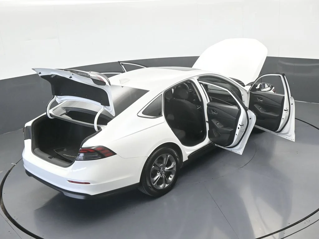 Used 2024 White Honda EX image 66