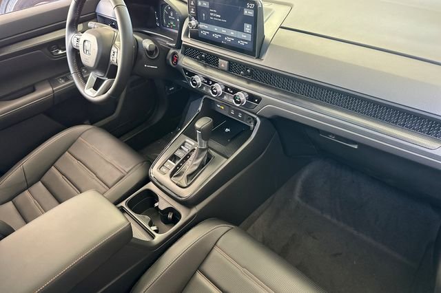 New 2026 Platinum White Pearl Honda Sport-L image 17