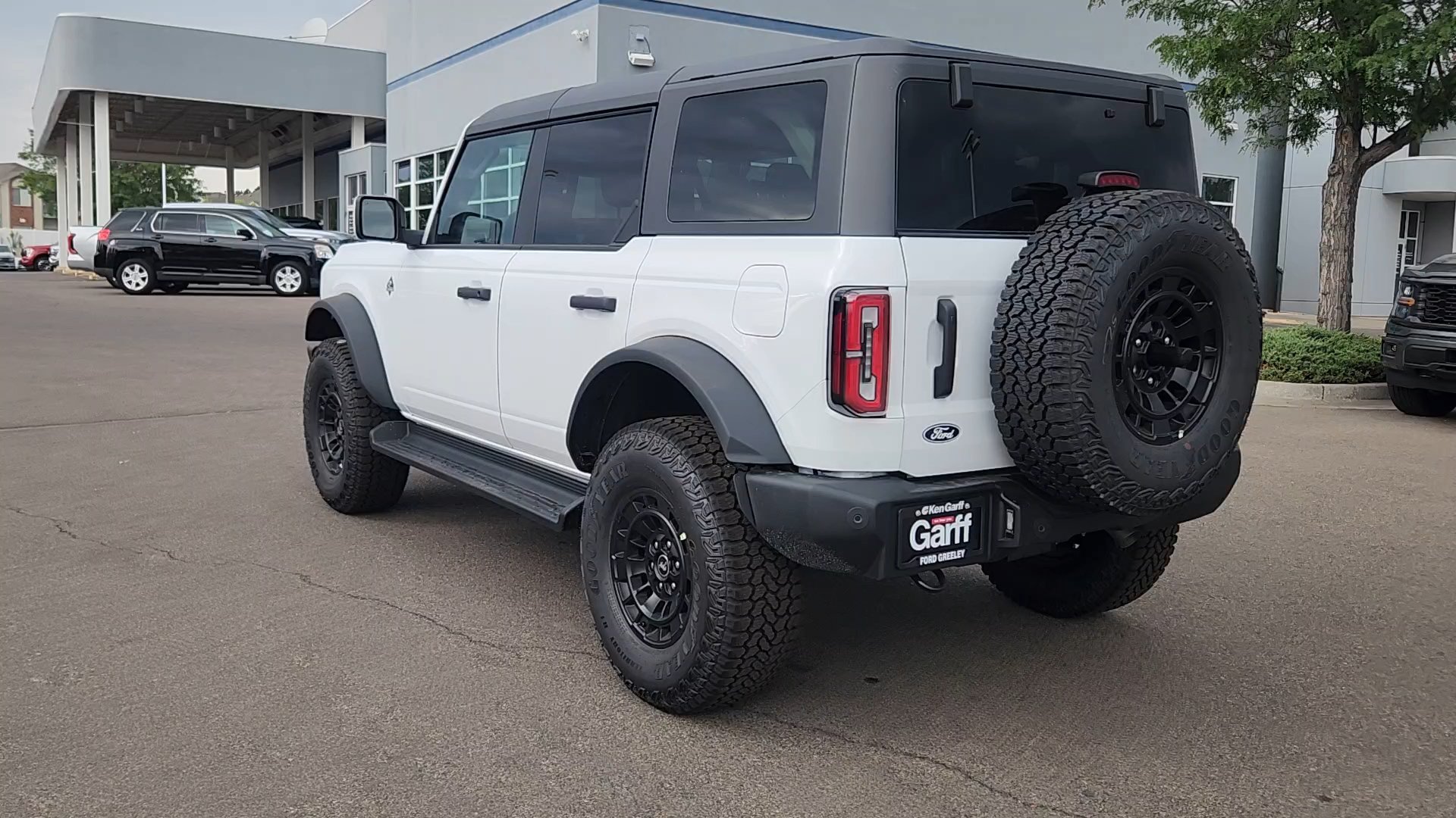 New 2026 Oxford White Ford Outer Banks image 7