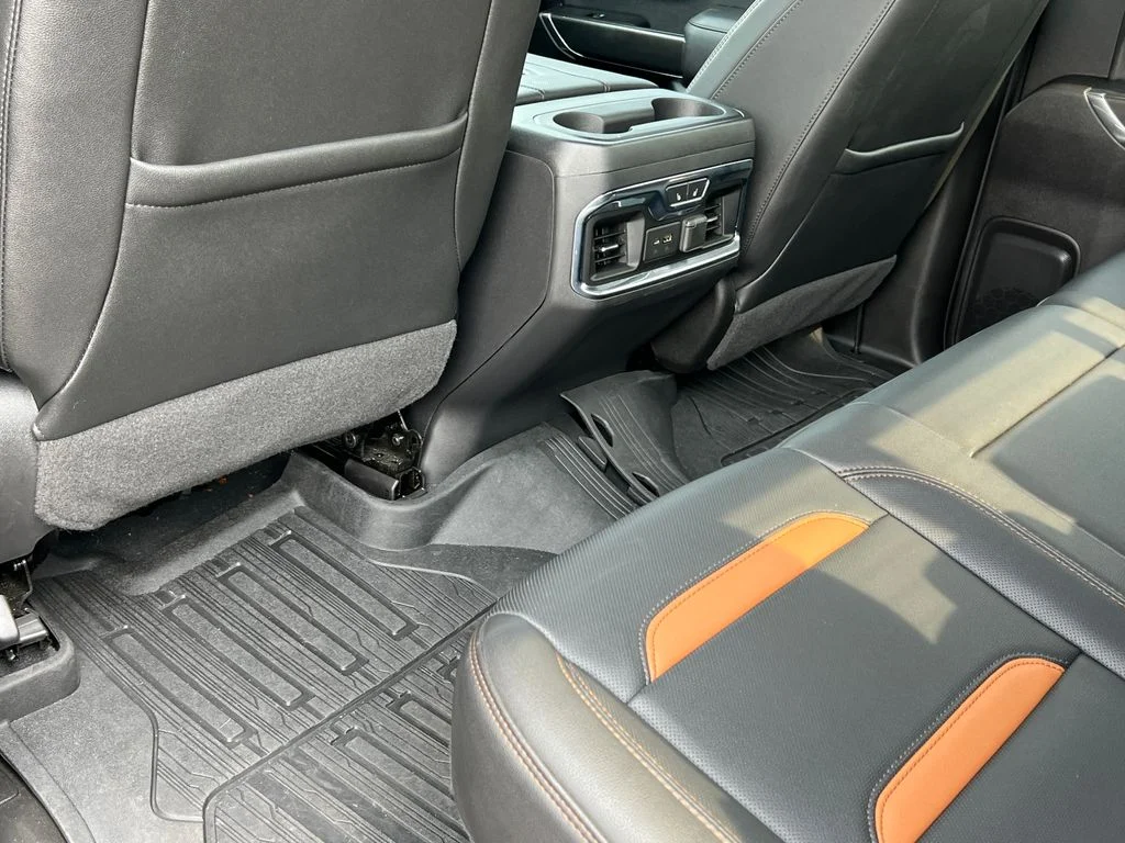 Used 2021 Black GMC AT4 image 38