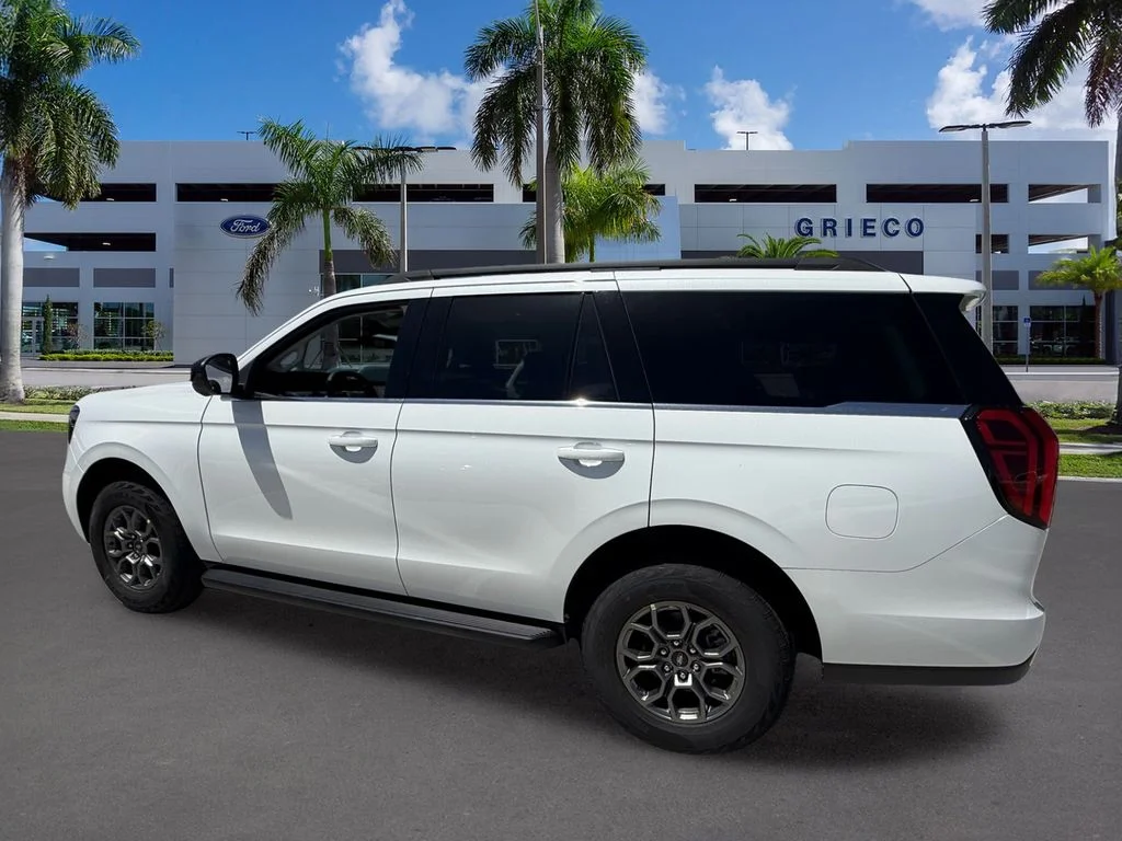 New 2027 Star White Metallic Tri-Coat Ford Active image 5