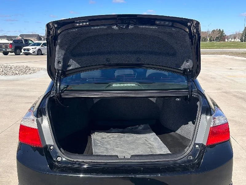 Used 2015  Honda EX image 7