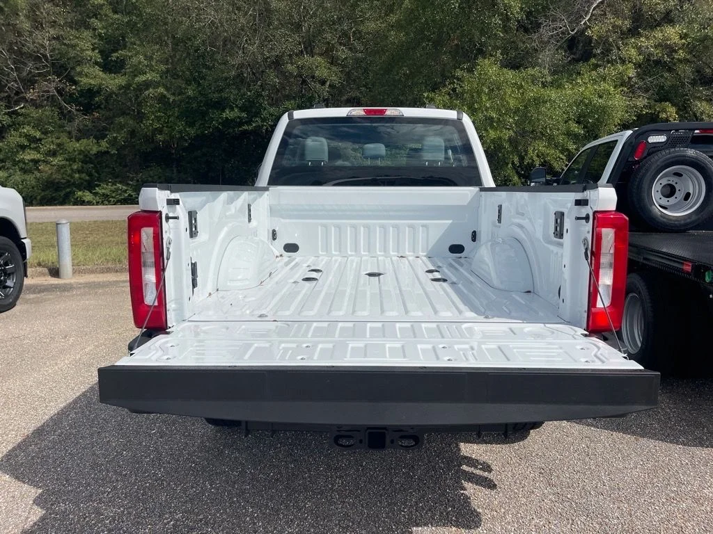 2026 Ford F-350 Super Duty XL - Photo 11
