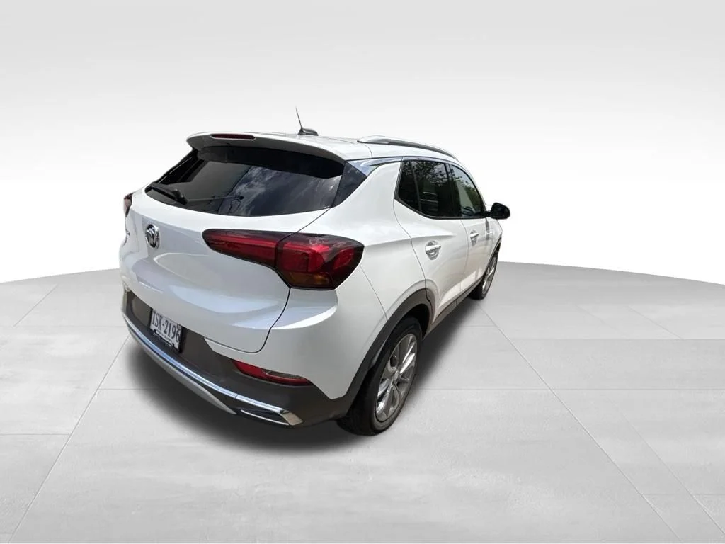 Used 2022 White Buick Essence image 7