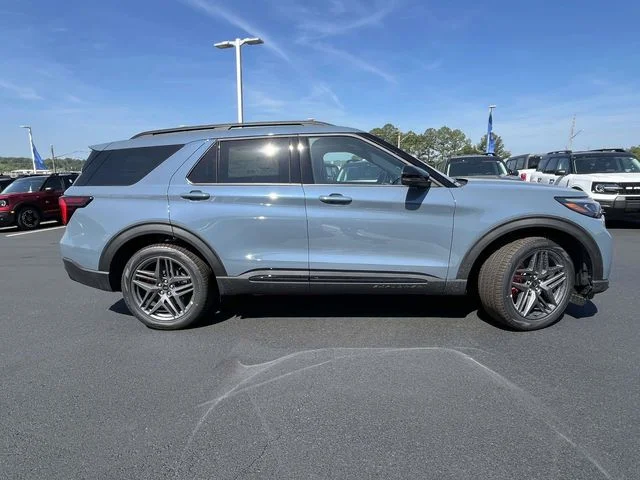 New 2026 Vapor Blue Metallic Ford ST image 3
