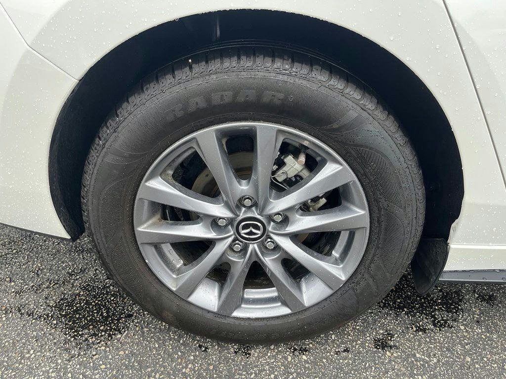 Certified Used 2024 White Mazda 2.5 S image 31