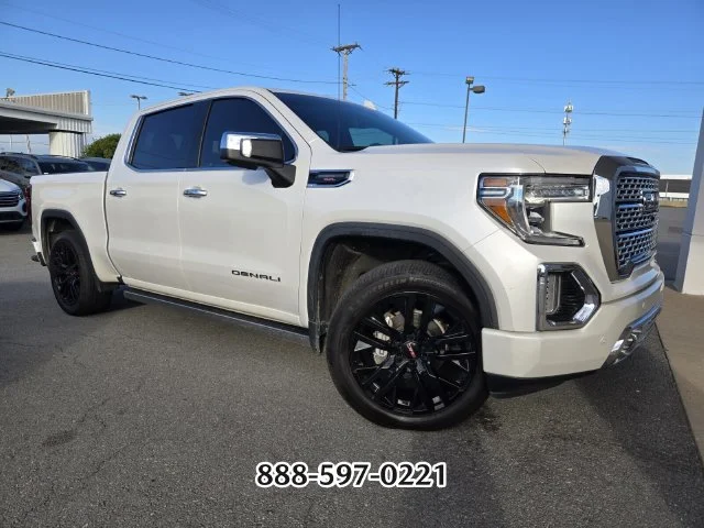 Used 2020 White GMC Denali image 9