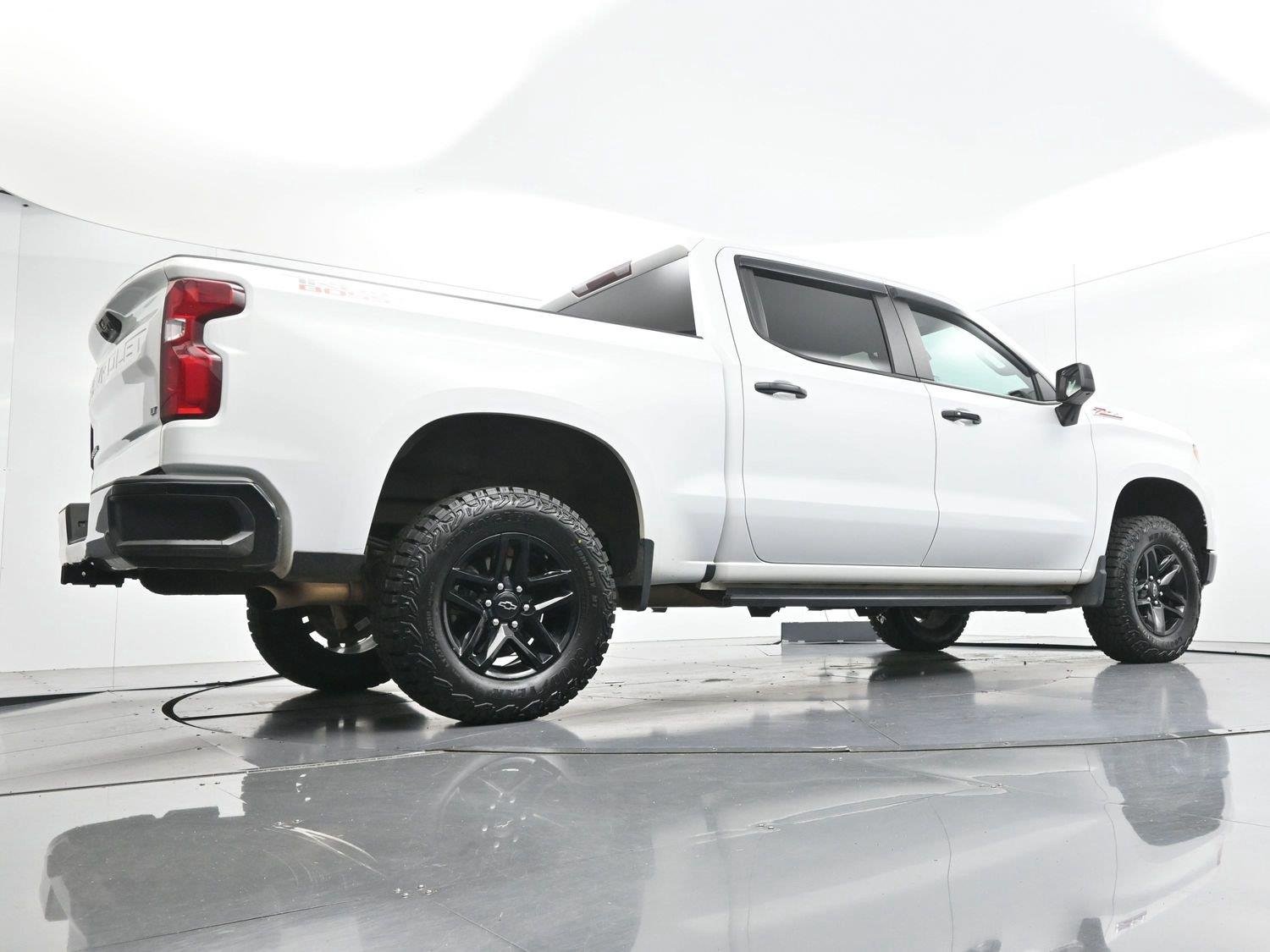 Used 2024 Summit White Chevrolet LT Trail Boss image 48