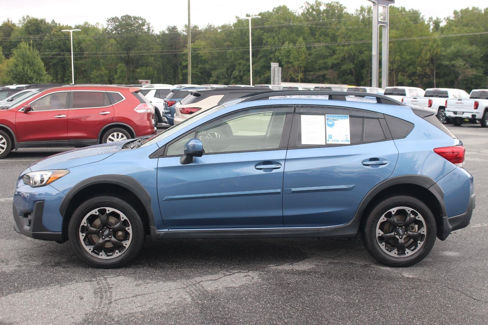 Used 2021 Black Subaru Premium image 4