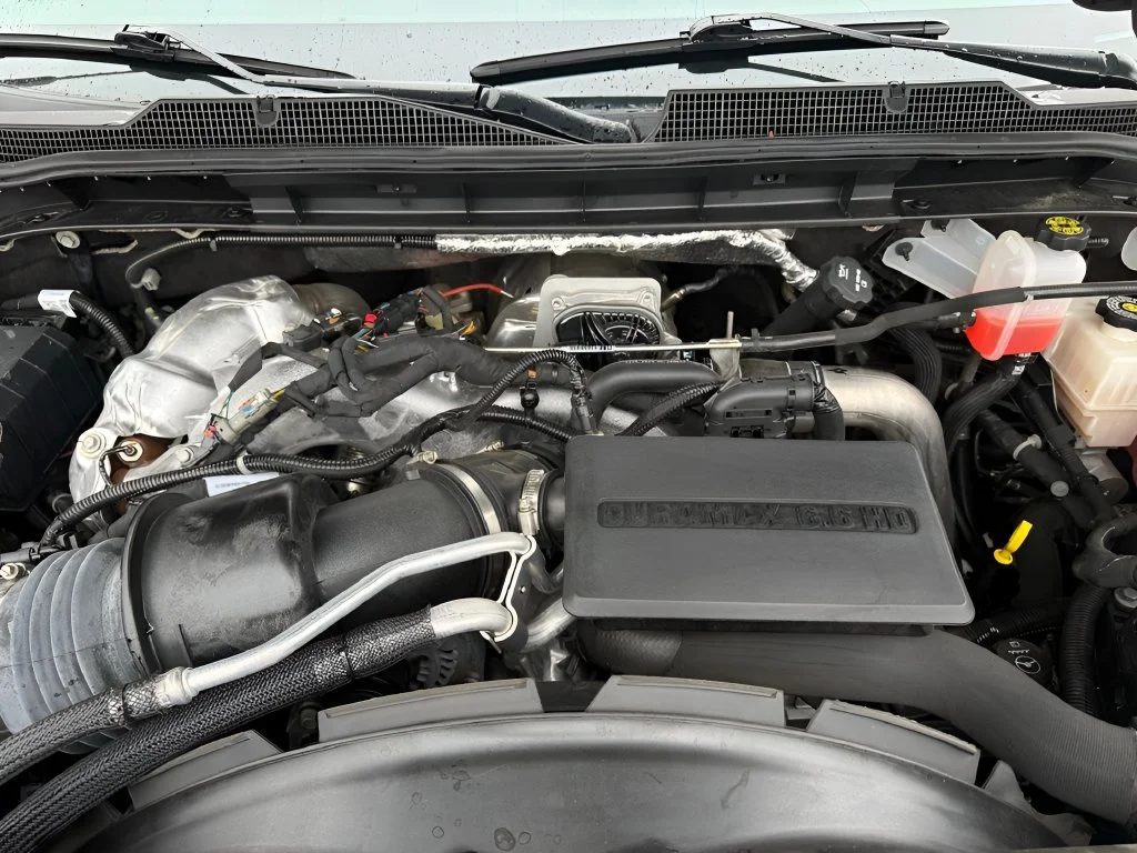 Used 2025 Black Chevrolet High Country image 16