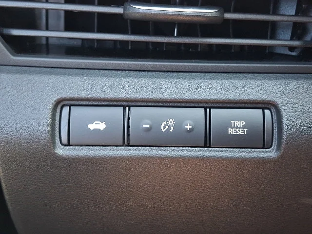 Used 2026 Gray Nissan 2.5 SV image 25