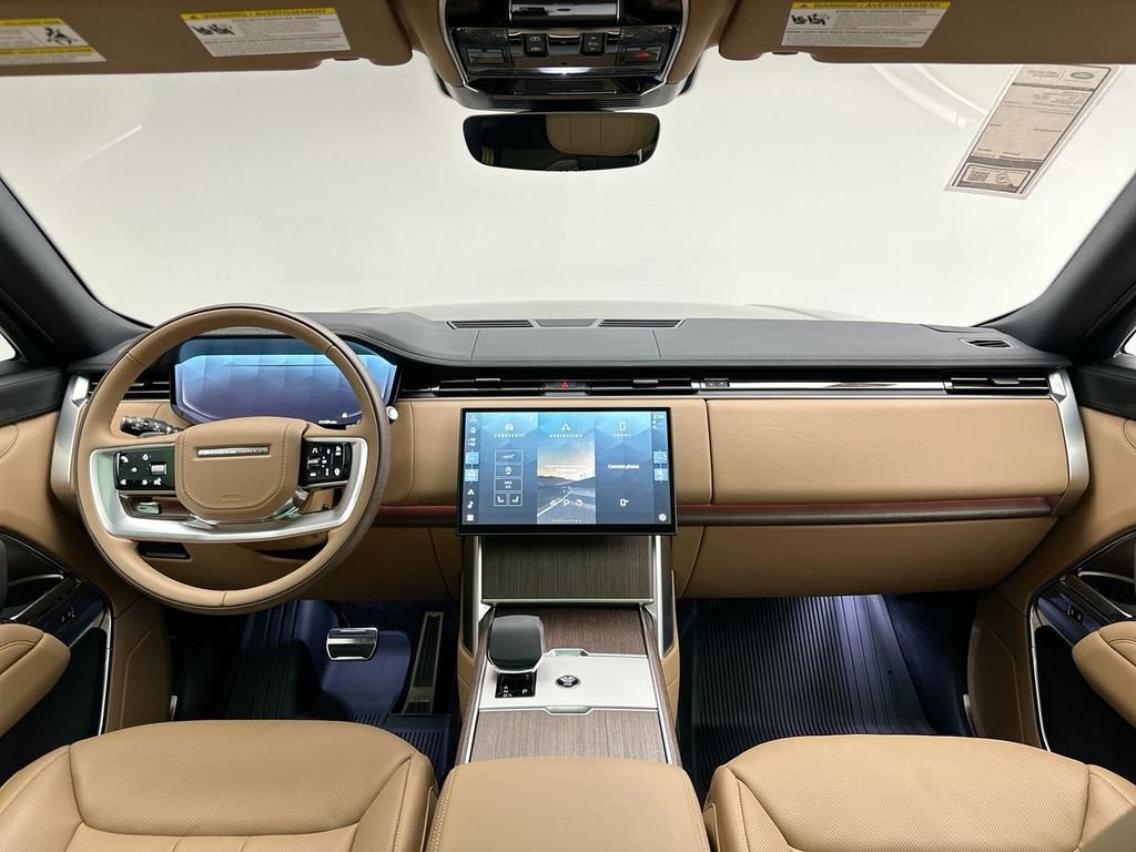 New 2026 Eiger Grey Metallic Land Rover SE image 8