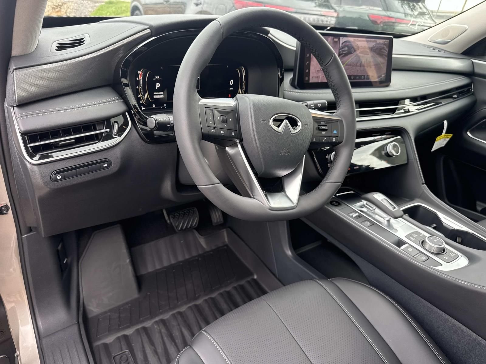 New 2027 WARM TITANIUM INFINITI Luxe FWD image 12