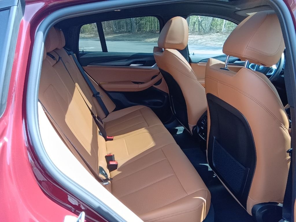 Used 2025 Aventurin Red Metallic BMW M40i image 24