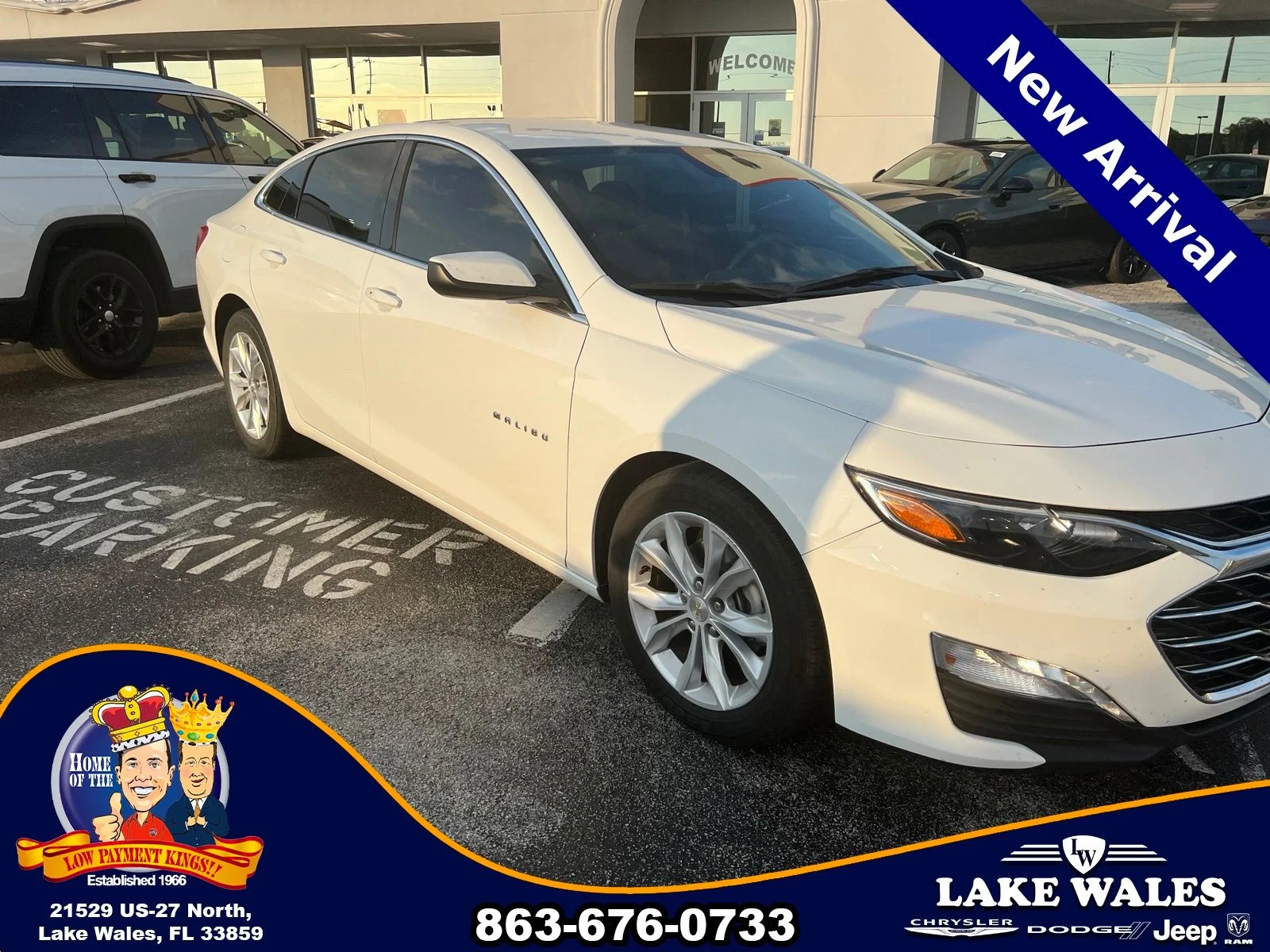 Used 2022 White Chevrolet LT image 7