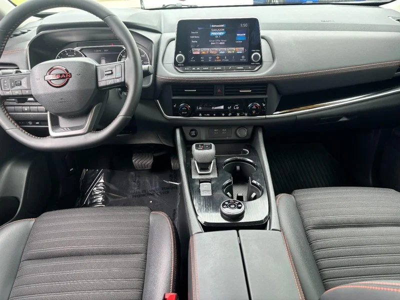 Used 2026 Everest White Pearl Tricoat Nissan Rock Creek image 13