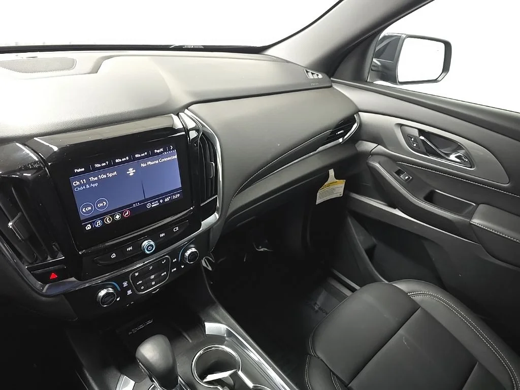 Used 2023 Black Chevrolet LT Leather image 25