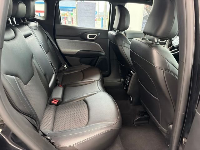 Used 2024 Black Jeep Latitude image 8