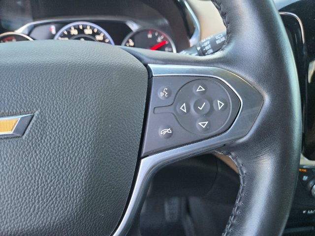 Used 2022 Beige Chevrolet Premier image 18