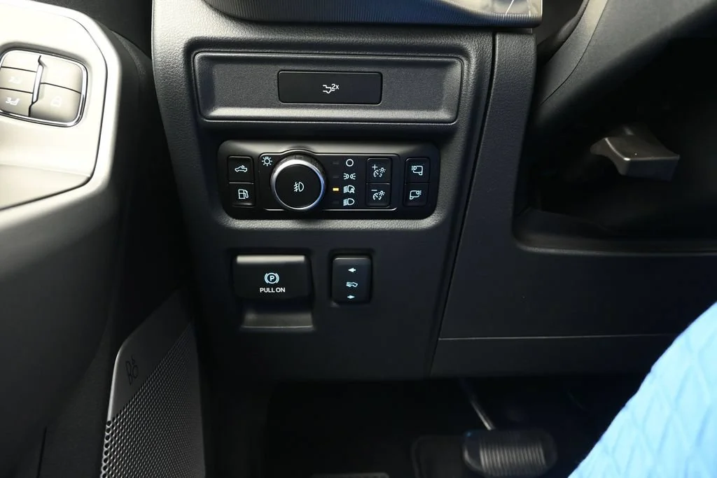New 2026 Gray Ford Lariat image 30