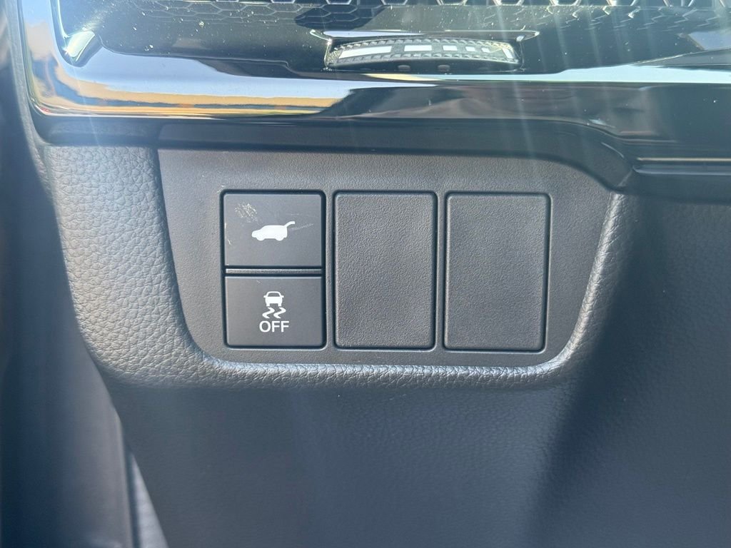 Used 2024 Gray Honda EX-L image 27