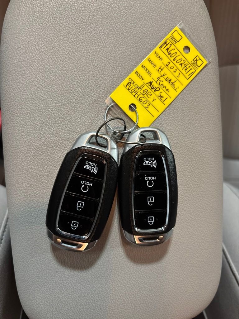 Certified Used 2023 Silver Hyundai SEL image 34