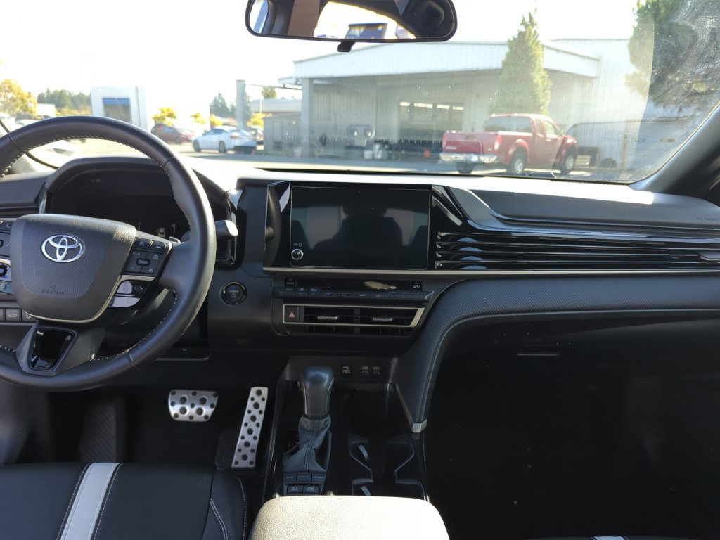 Used 2025 White Toyota SE image 19