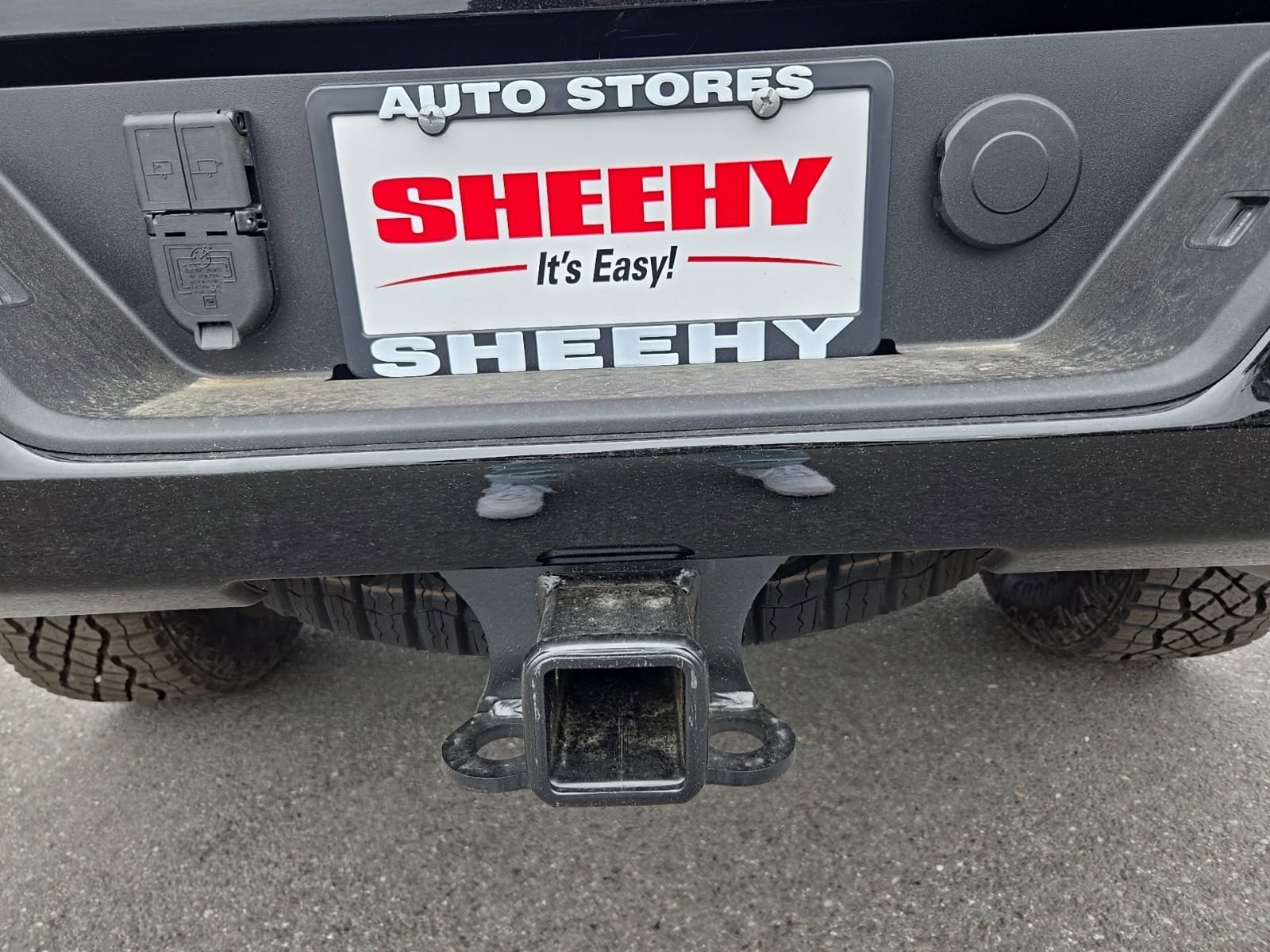 New 2026 Onyx Black GMC AT4X image 14