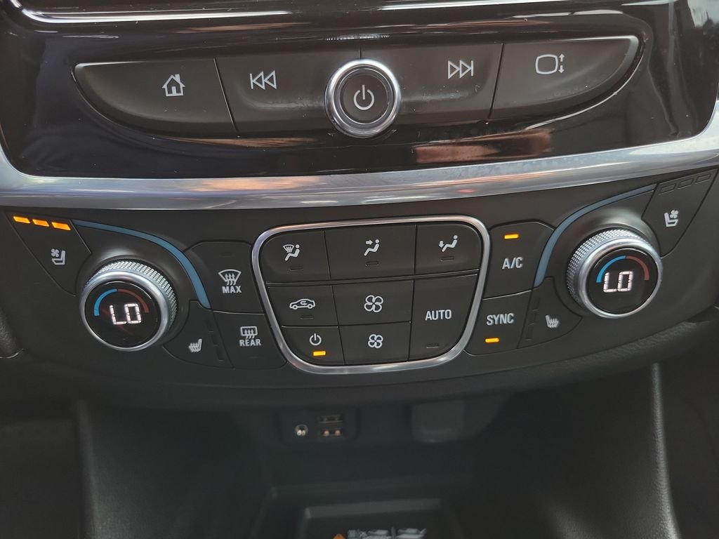 Used 2022 Black Chevrolet Premier image 36
