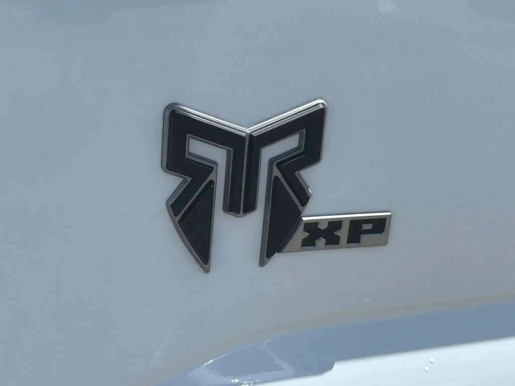 New 2026 Oxford White Ford Lariat image 19