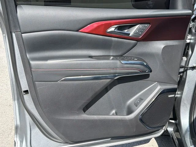 Used 2025 Gray Chevrolet RS image 15