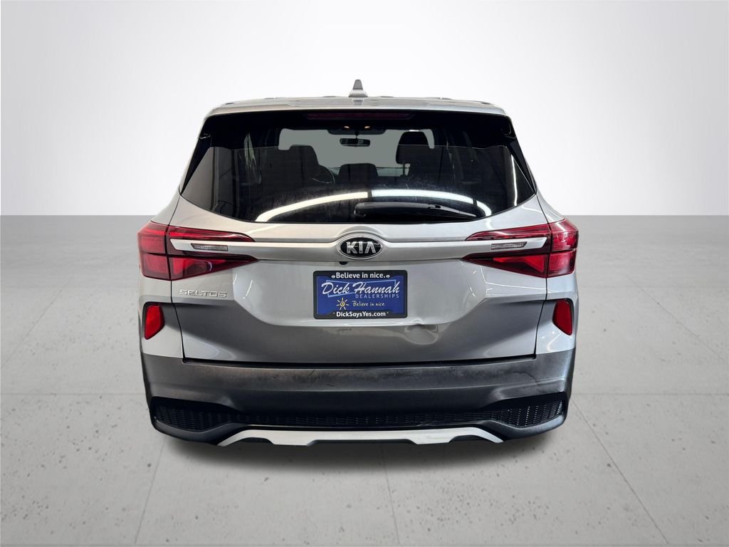 Used 2021 Gray Kia LX image 5