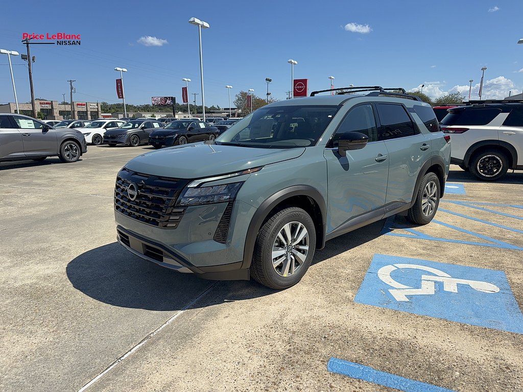 New 2026 Baltic Teal Pearl Nissan SL image 3