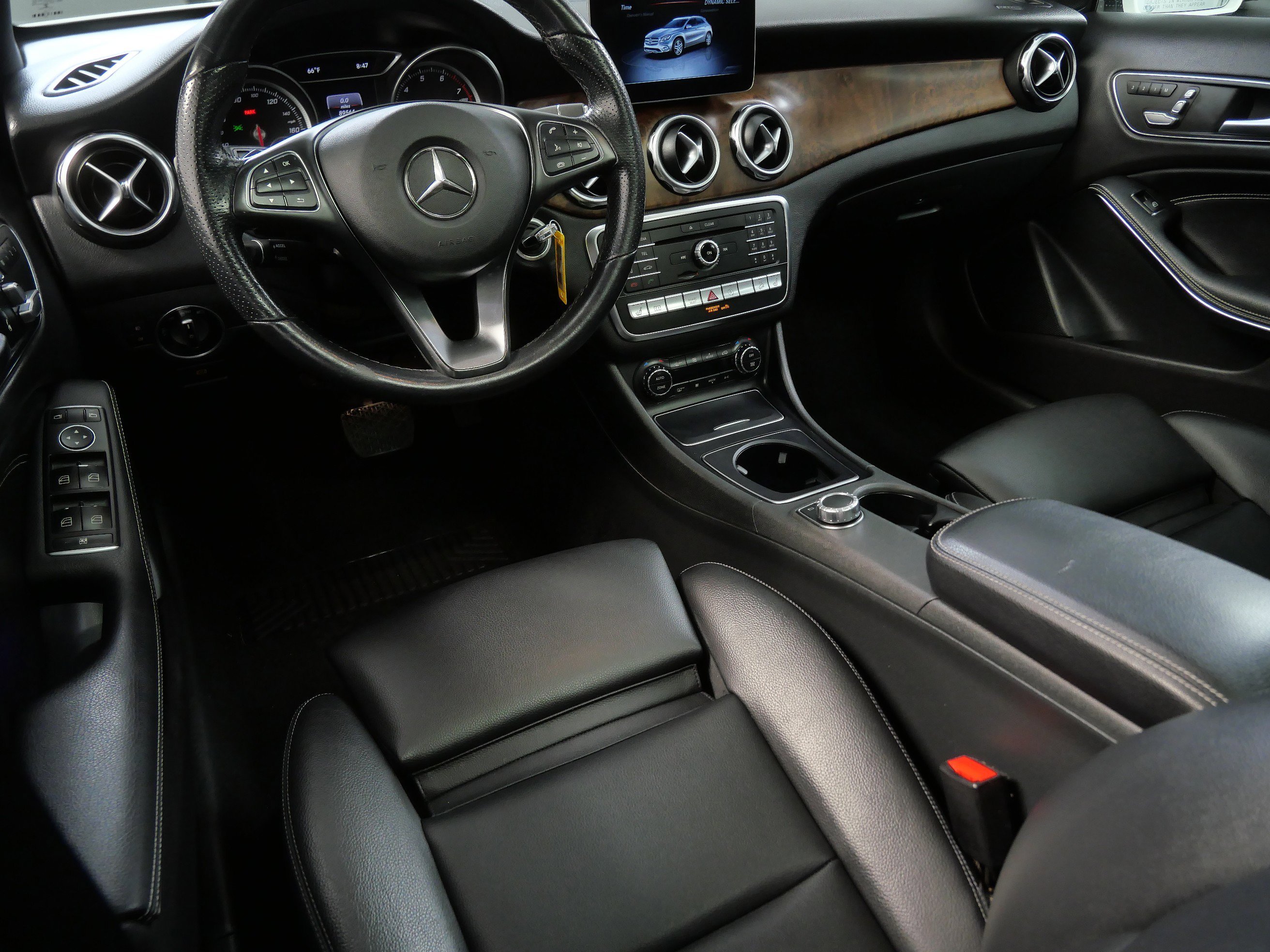 Used 2019 Mercedes-Benz GLA-Class GLA250 with VIN WDCTG4GB0KJ592174 for sale in Minnetonka, Minnesota