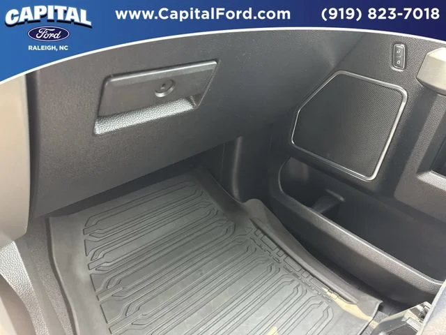 Used 2021 Silver Ford Lariat image 26