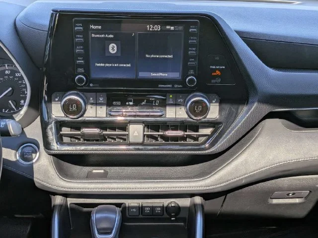 Used 2021 Magnetic Gray M Toyota XSE image 20