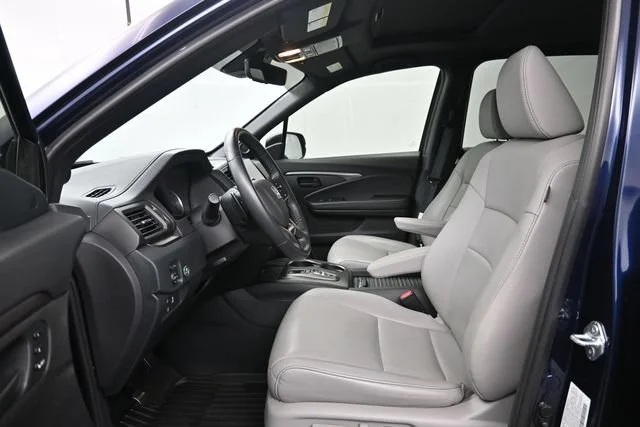 Used 2023 Blue Honda EX-L image 9