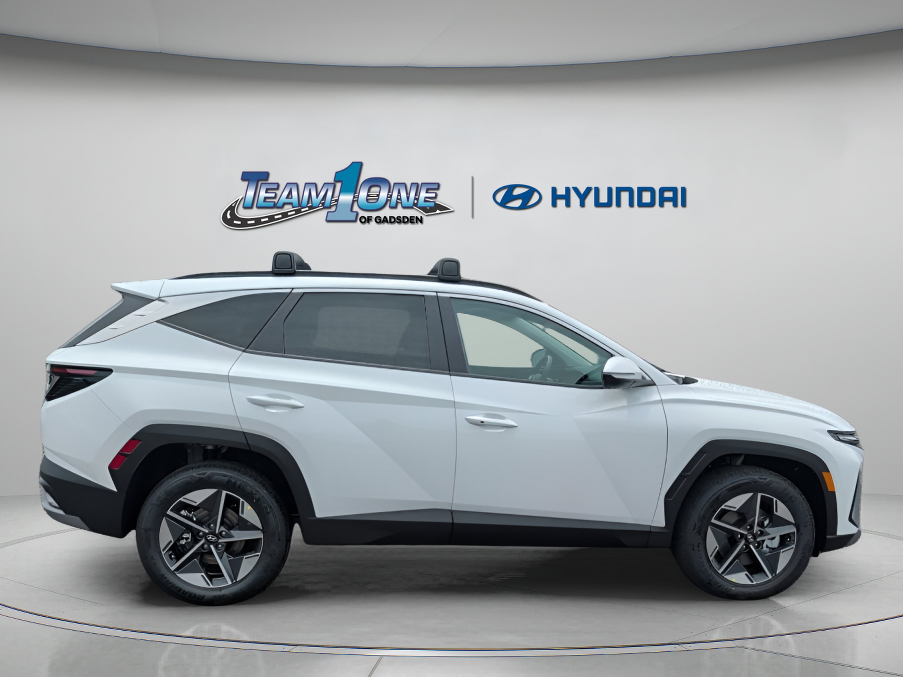 New 2026 Creamy White Pearl Hyundai SEL Convenience image 9