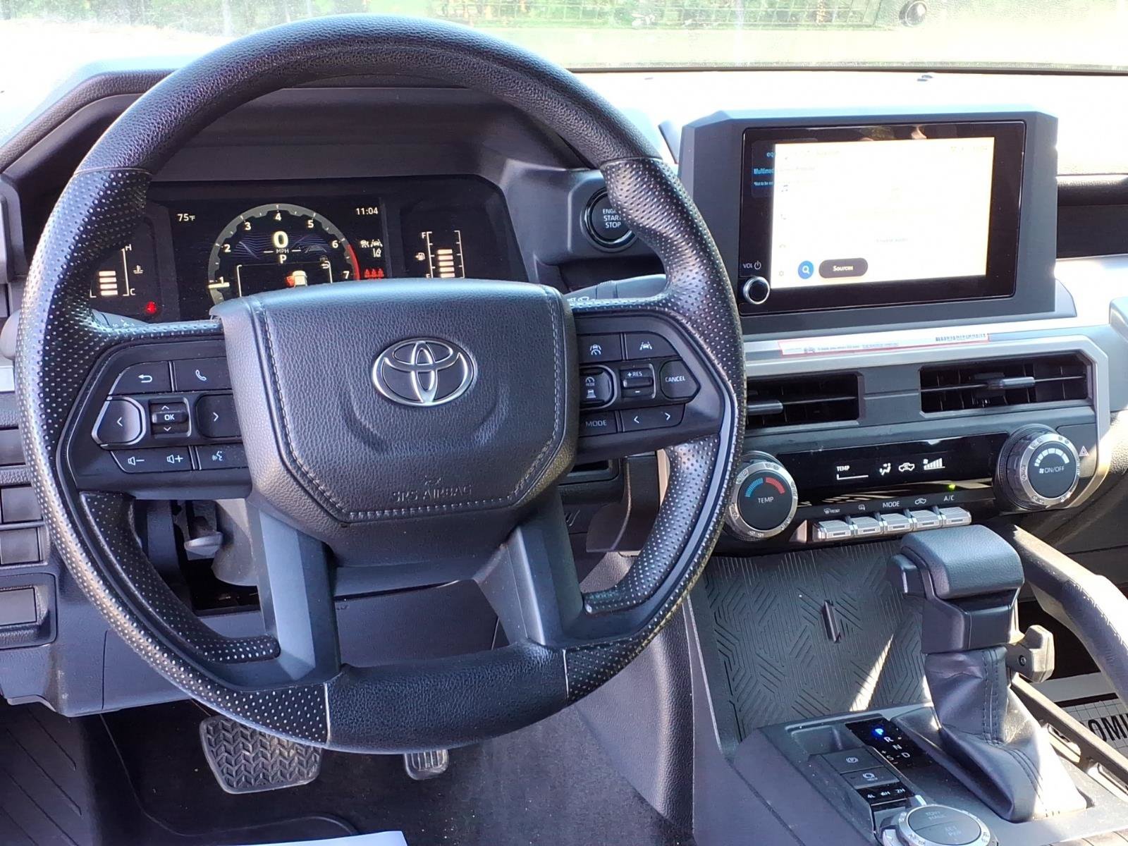 Used 2025 Ice Cap Toyota SR5 image 11