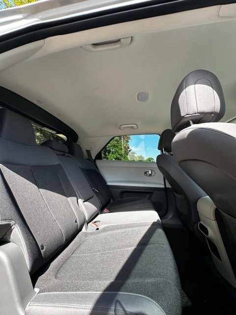 Used 2023 Cyber Gray Hyundai SE image 19