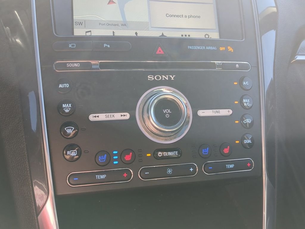Used 2017 Magnetic Ford Sport image 26